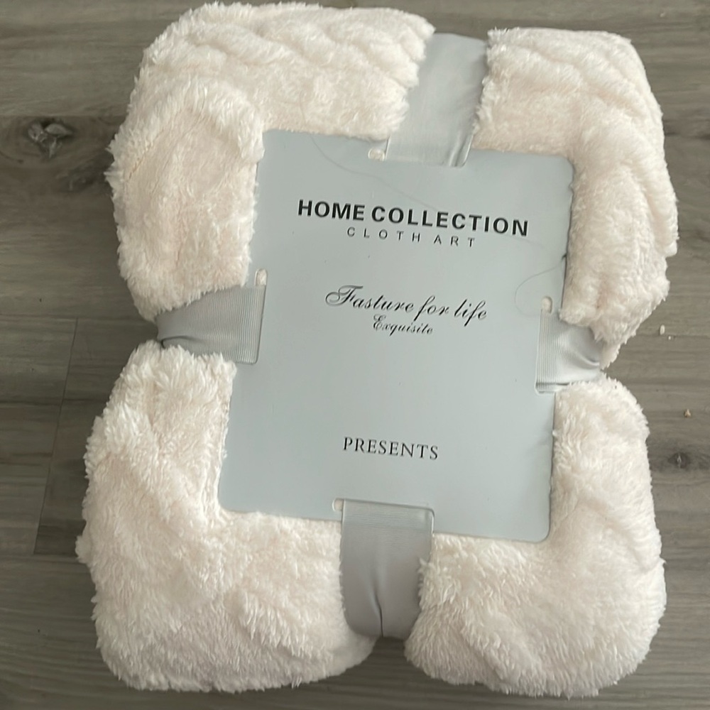 Plush Cream colored blanket